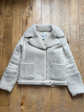For The Republic Cream Sherpa Jacket - Small